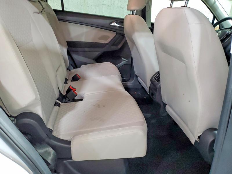 2018 Volkswagen Tiguan მანქანა იყიდება აუქციონზე, vin: 3VV1B7AXXJM073394, აუქციონის ნომერი: 51197786