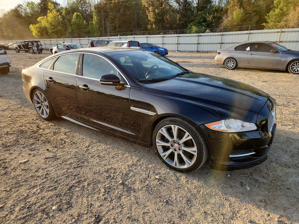 Продаж на аукціоні авто 2015 Jaguar Xj, vin: SAJWA1CZ8F8V90810, номер лоту: 49495166