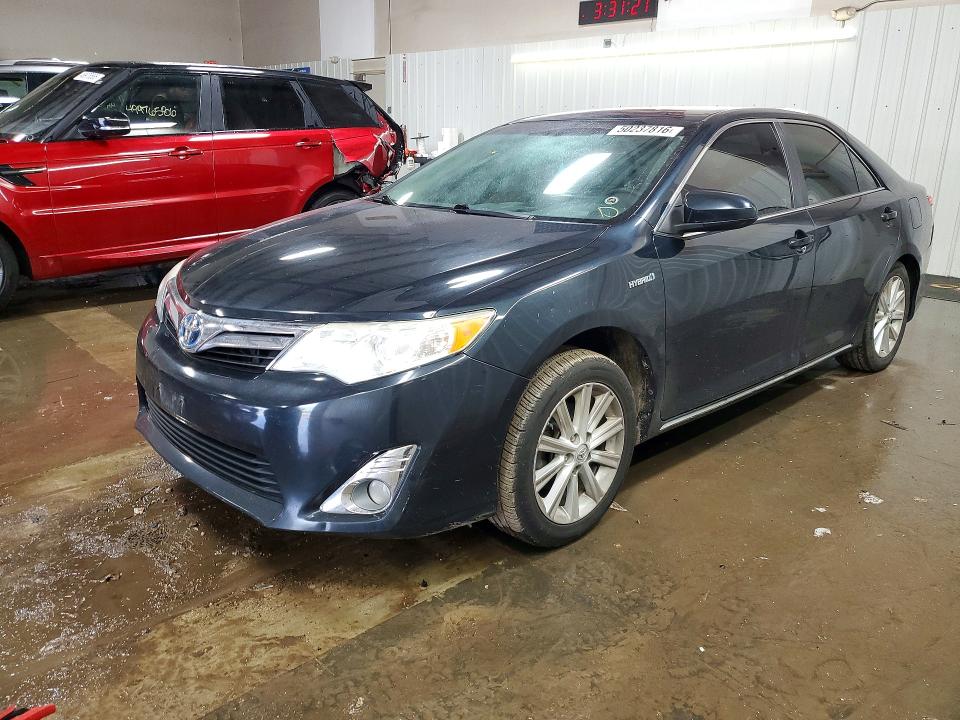 Продажа на аукционе авто 2014 Toyota Camry Hybrid, vin: 4T1BD1FK0EU107587, номер лота: 50237816