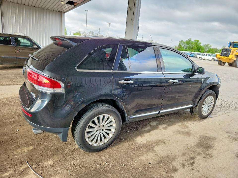 2014 Lincoln Townhouse Mkx მანქანა იყიდება აუქციონზე, vin: 2LMDJ8JK7EBL10956, აუქციონის ნომერი: 51098506