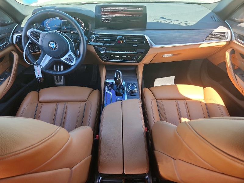 49258356 :رقم المزاد ، WBA13BK03NCJ89878 vin ، 2022 Bmw M550xi مزاد بيع