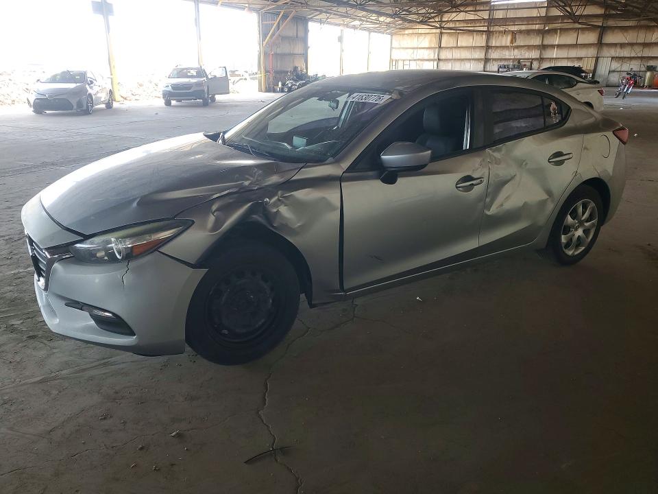41630776 :رقم المزاد ، 3MZBN1U79HM112289 vin ، 2017 Mazda 3 مزاد بيع