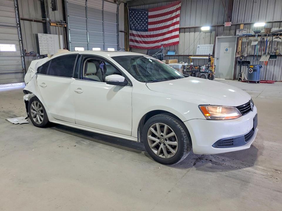 49125886 :رقم المزاد ، 3VWDP7AJ2DM448155 vin ، 2013 Volkswagen Jetta مزاد بيع