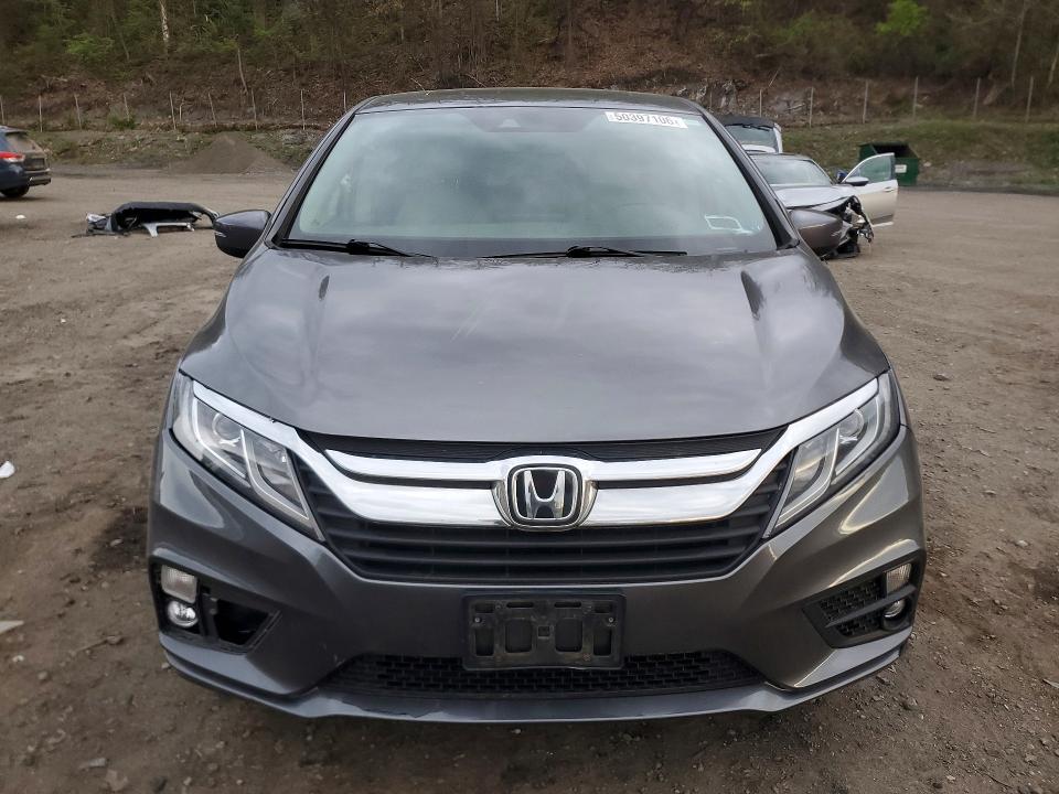 50397106 :رقم المزاد ، 5FNRL6H73KB083009 vin ، 2019 Honda Odyssey مزاد بيع