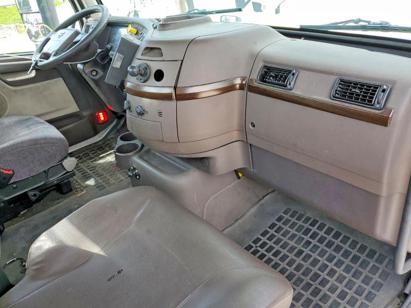 Продаж на аукціоні авто 2018 Volvo Vn, vin: 4V4N39TG6JN892760, номер лоту: 50616326