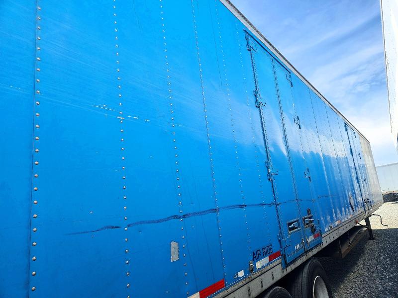 56981196 :رقم المزاد ، 1KKVA5323YL202196 vin ، 2000 Kentucky Trailers مزاد بيع