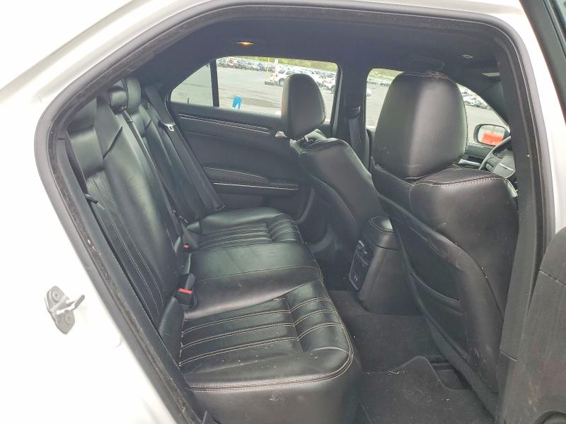 2019 Chrysler 300 მანქანა იყიდება აუქციონზე, vin: 2C3CCABG5KH628661, აუქციონის ნომერი: 51792126