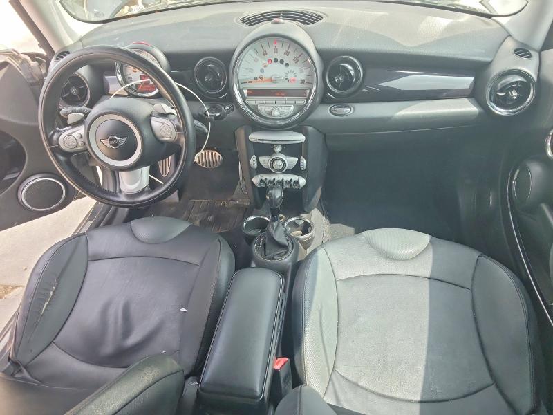 51180516 :رقم المزاد ، WMWMM33579TP91585 vin ، 2009 Mini Cooper مزاد بيع