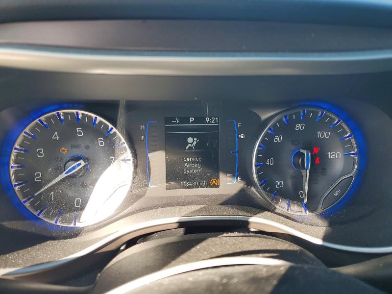 51775366 :رقم المزاد ، 2C4RC1DG4MR512299 vin ، 2021 Chrysler Voyager مزاد بيع