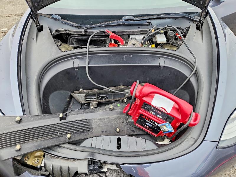 48232776 :رقم المزاد ، 5YJ3E1EB4KF477291 vin ، 2019 Tesla Model 3 مزاد بيع