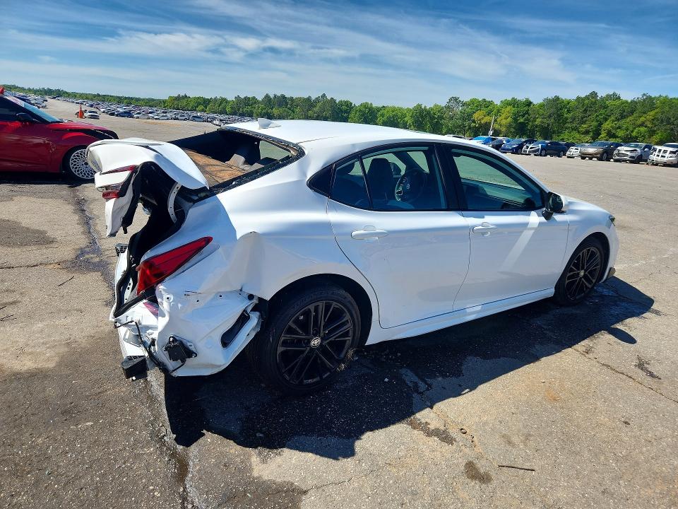 2026 Toyota Camry მანქანა იყიდება აუქციონზე, vin: 4T1DAACKXTU677955, აუქციონის ნომერი: 48847106