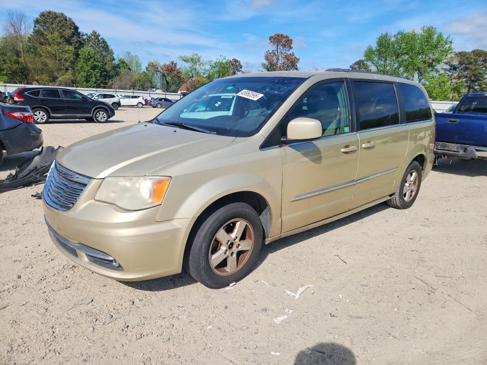 48960596 :رقم المزاد ، 2A4RR5DG0BR618150 vin ، 2011 Chrysler Town & Country مزاد بيع