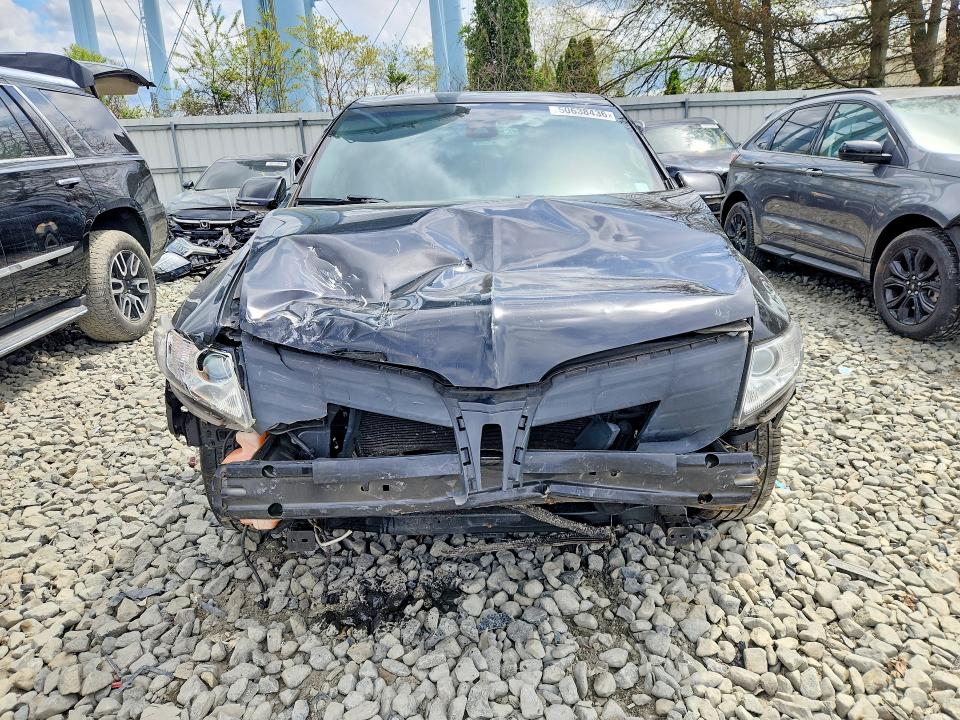 Auction sale of the 2018 Lincoln Mkt, vin: 2LMHJ5NK5JBL01869, lot number: 50638436