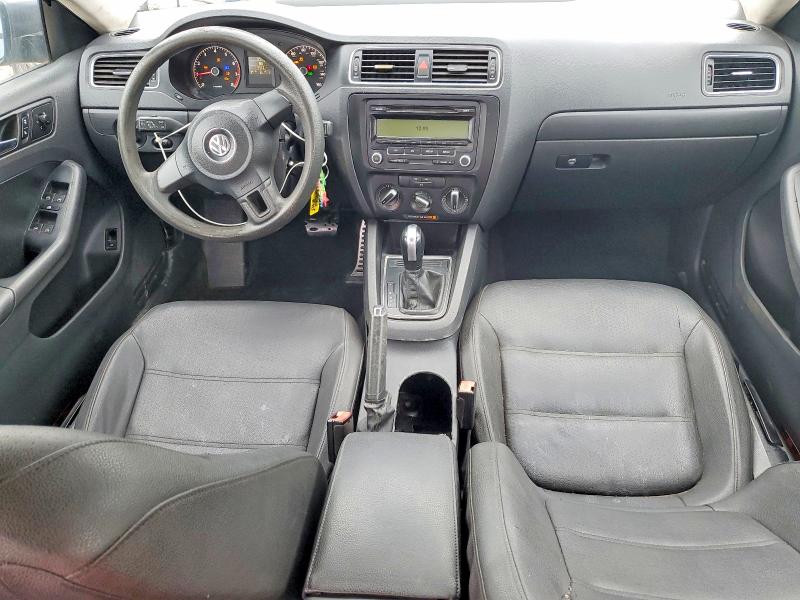 51270746 :رقم المزاد ، 3VWDX7AJ7BM006212 vin ، 2011 Volkswagen Jetta مزاد بيع
