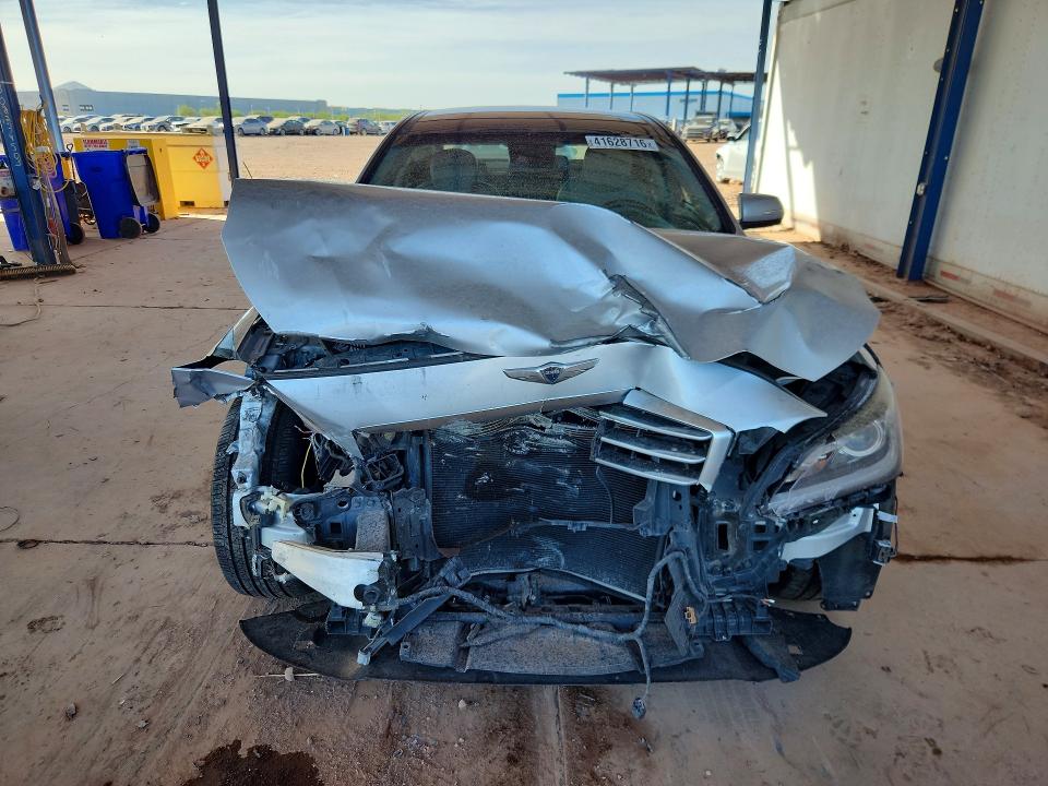Продажа на аукционе авто 2015 Hyundai Genesis, vin: KMHGN4JE8FU016851, номер лота: 41628716