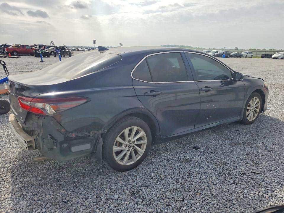 2021 Toyota Camry მანქანა იყიდება აუქციონზე, vin: 4T1C11BKXMU037940, აუქციონის ნომერი: 50568426