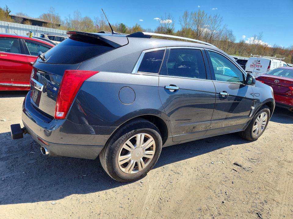 51077866 :رقم المزاد ، 3GYFNDEY0AS570389 vin ، 2010 Cadillac Srx مزاد بيع