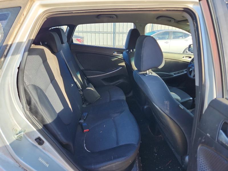 49120976 :رقم المزاد ، KMHCU5AE3FU217855 vin ، 2015 Hyundai Accent مزاد بيع