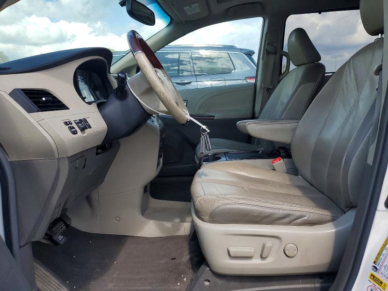 Продаж на аукціоні авто 2011 Toyota Sienna, vin: 5TDYK3DC2BS004747, номер лоту: 51588866