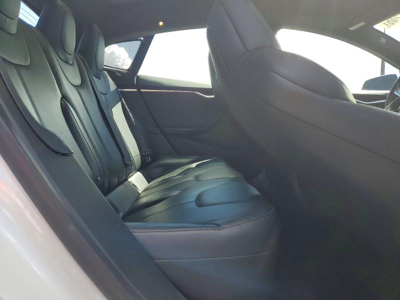 Продажа на аукционе авто 2017 Tesla Model S, vin: 5YJSA1E10HF199030, номер лота: 49491246