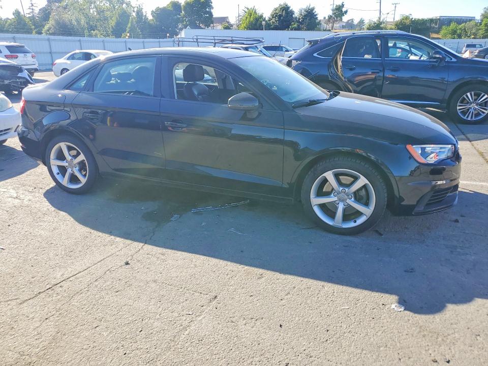 Продажа на аукционе авто 2016 Audi A3, vin: WAUA7GFF4G1032732, номер лота: 50327816