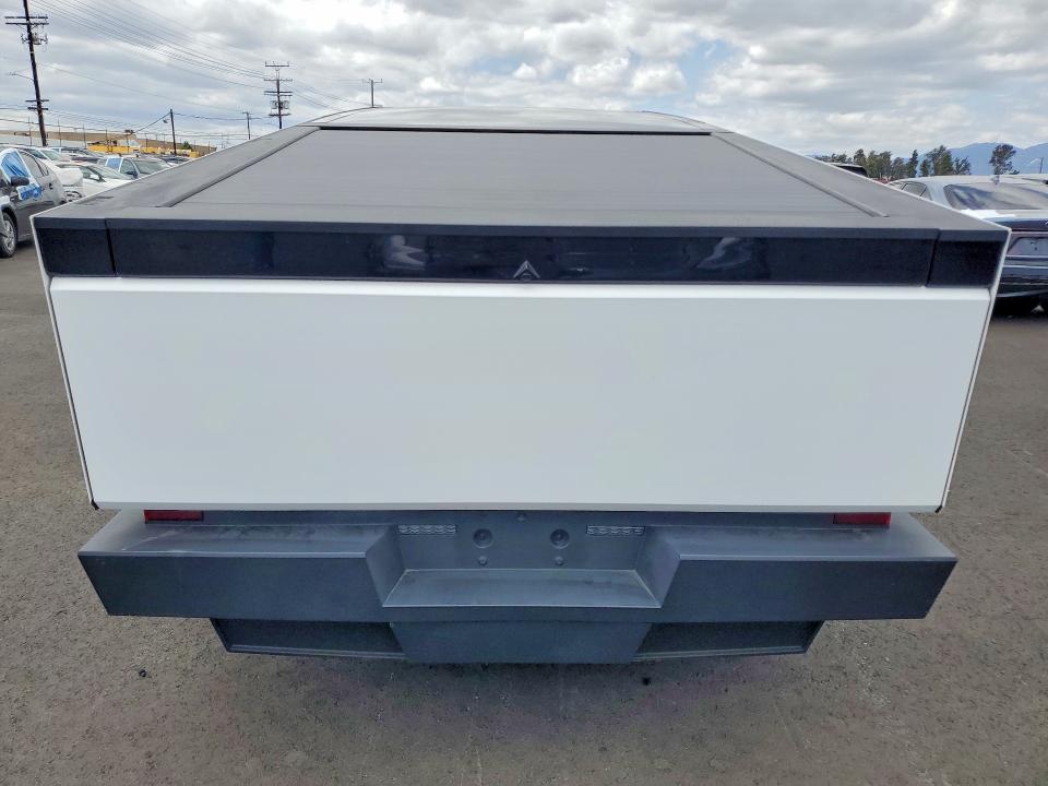 Aukcja sprzedaży 2024 Tesla Cybertruck, vin: 7G2CEHED9RA052972, numer aukcji: 51499696