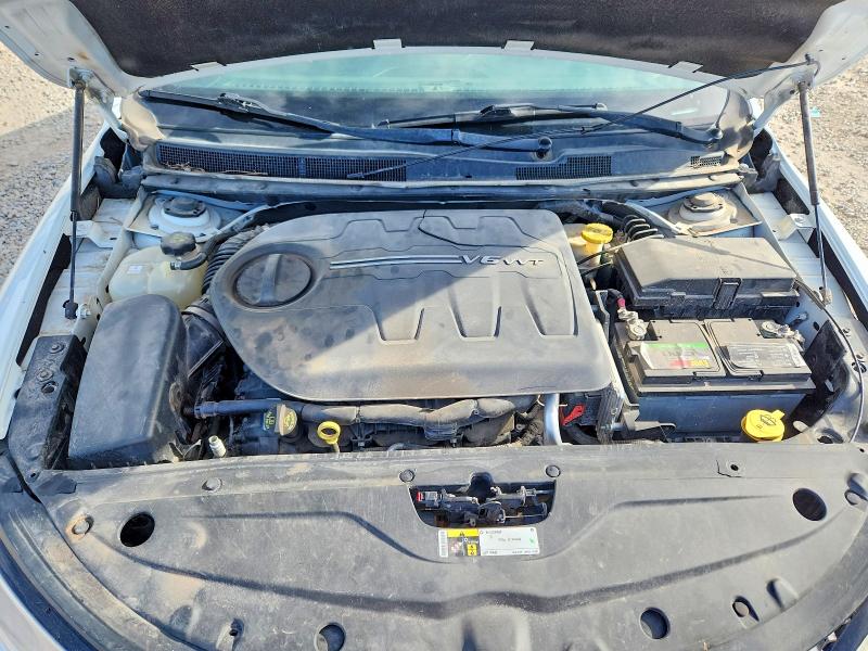 2015 Chrysler 200 მანქანა იყიდება აუქციონზე, vin: 1C3CCCBG8FN500701, აუქციონის ნომერი: 50790326