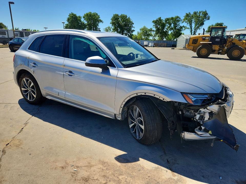 2021 Audi Q5 მანქანა იყიდება აუქციონზე, vin: WA1BAAFY3M2045009, აუქციონის ნომერი: 48305066