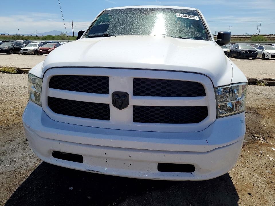 48589286 :رقم المزاد ، 1C6RR7FP4DS676124 vin ، 2013 Ram 1500 مزاد بيع