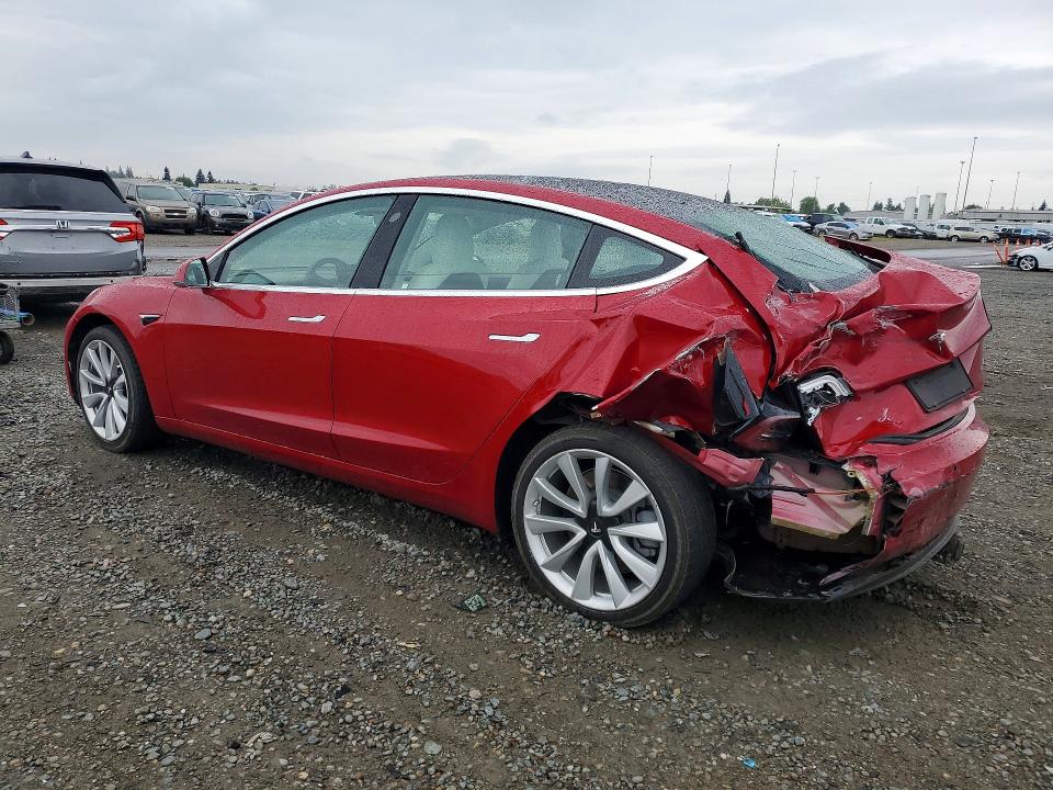 48019456 :رقم المزاد ، 5YJ3E1EB9LF735953 vin ، 2020 Tesla Model 3 مزاد بيع
