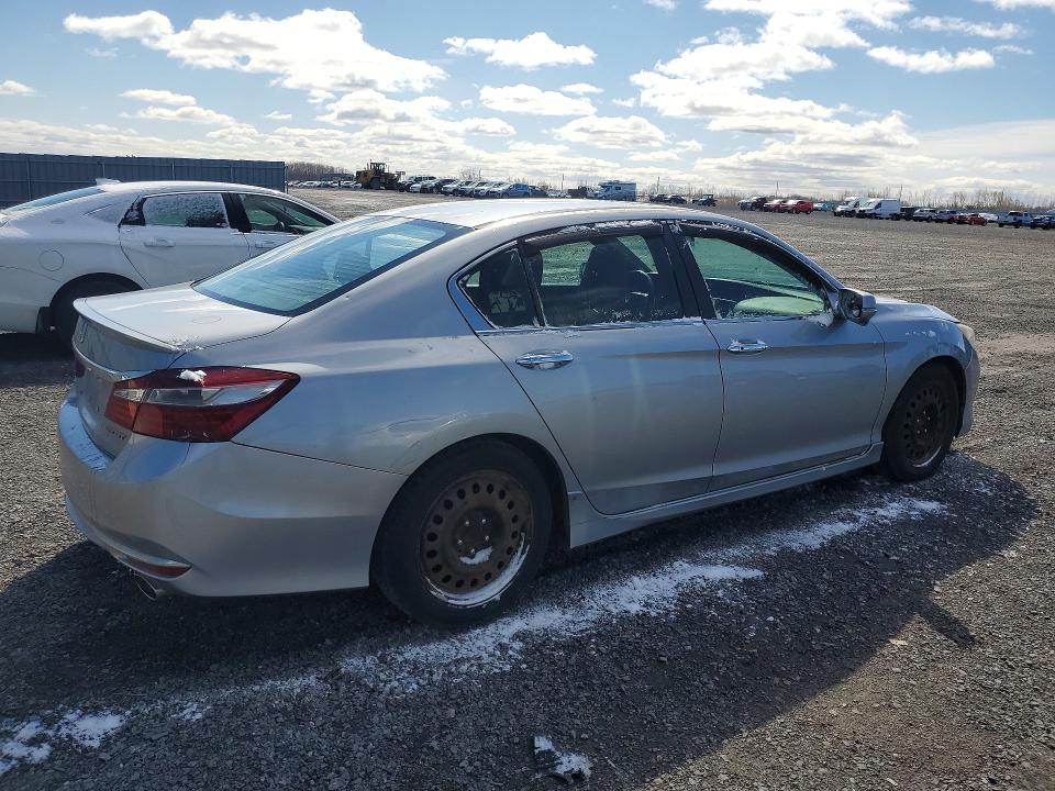 Продажа на аукционе авто 2016 Honda Accord, vin: 1HGCR2F5XGA802871, номер лота: 50267636
