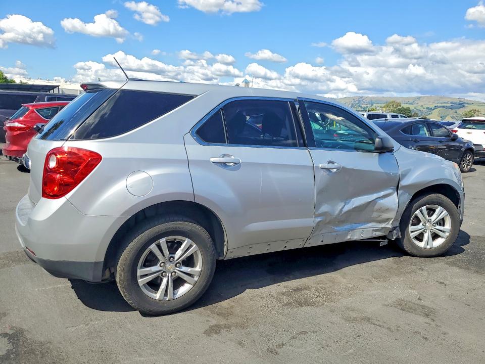 2015 Chevrolet Equinox მანქანა იყიდება აუქციონზე, vin: 2GNALAEK5F1111501, აუქციონის ნომერი: 49834296