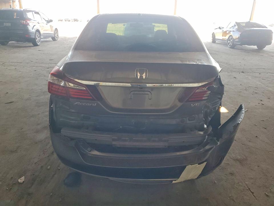 73260845 :رقم المزاد ، 1HGCR3F81HA034456 vin ، 2017 Honda Accord مزاد بيع