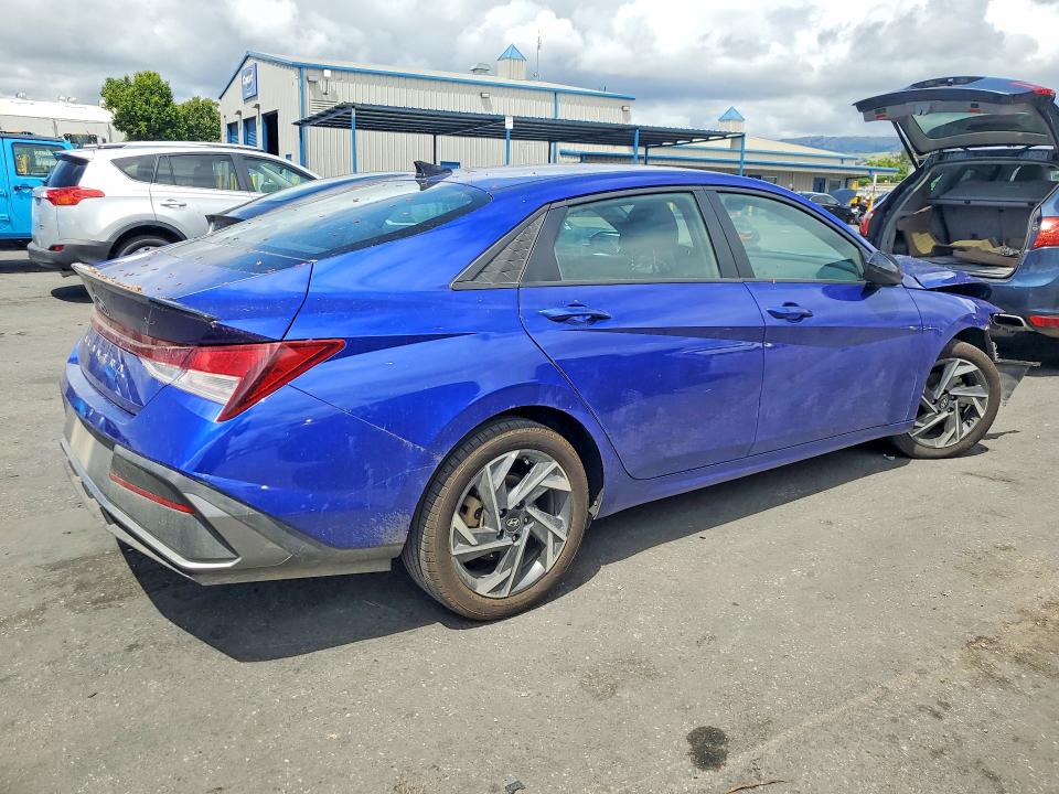 50998886 :رقم المزاد ، KMHLM4DG0SU916636 vin ، 2025 Hyundai Elantra مزاد بيع
