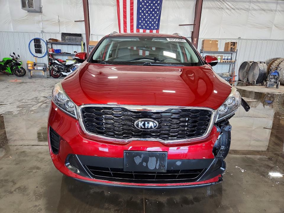 49731406 :رقم المزاد ، 5XYPG4A32KG557158 vin ، 2019 Kia Sorento مزاد بيع