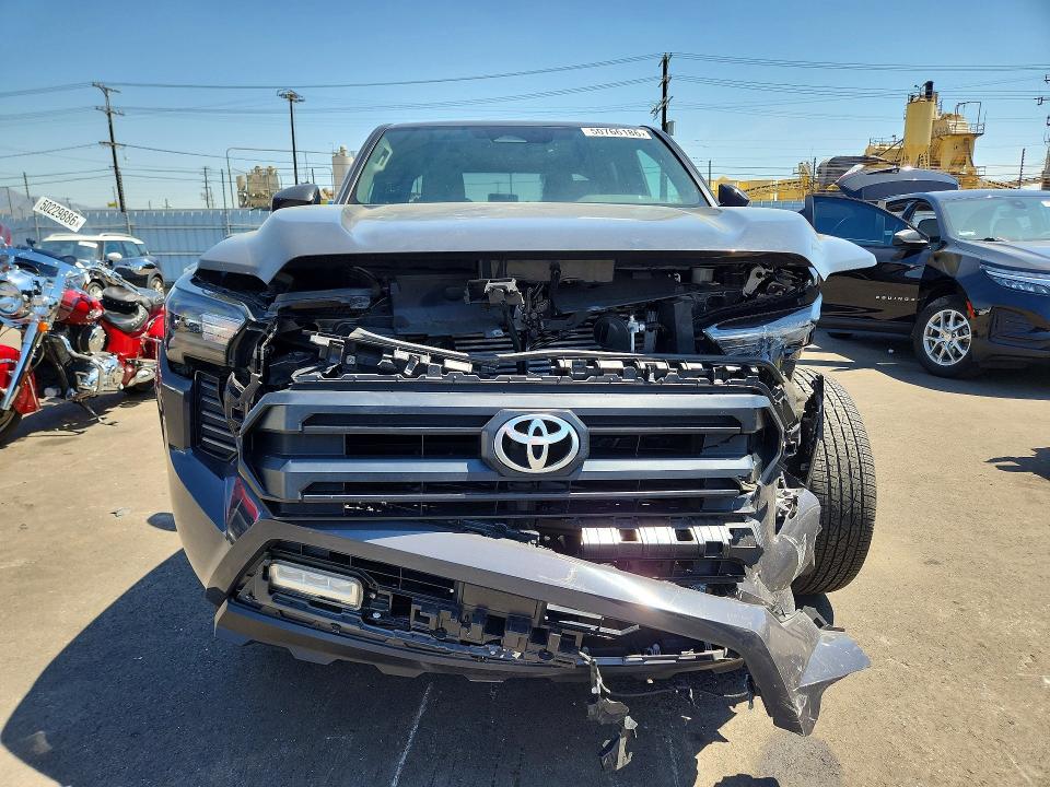 50766186 :رقم المزاد ، 3TMKB5FN7SM028798 vin ، 2025 Toyota Tacoma مزاد بيع