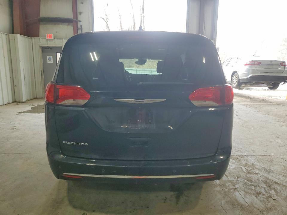 49084876 :رقم المزاد ، 2C4RC1BG6JR312362 vin ، 2018 Chrysler Pacifica مزاد بيع