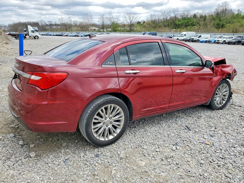 2011 Chrysler 200 მანქანა იყიდება აუქციონზე, vin: 1C3BC2FG1BN602108, აუქციონის ნომერი: 48671656