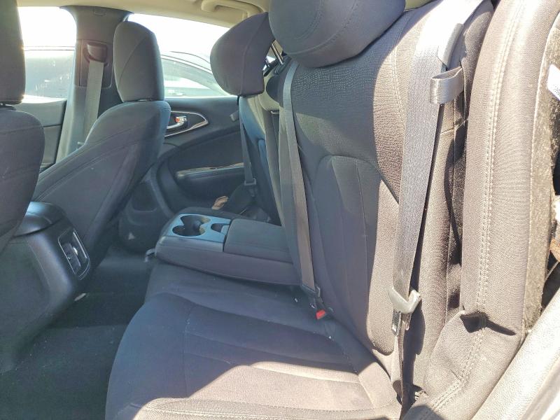 50590146 :رقم المزاد ، 1C3CCCAB7FN531959 vin ، 2015 Chrysler 200 مزاد بيع