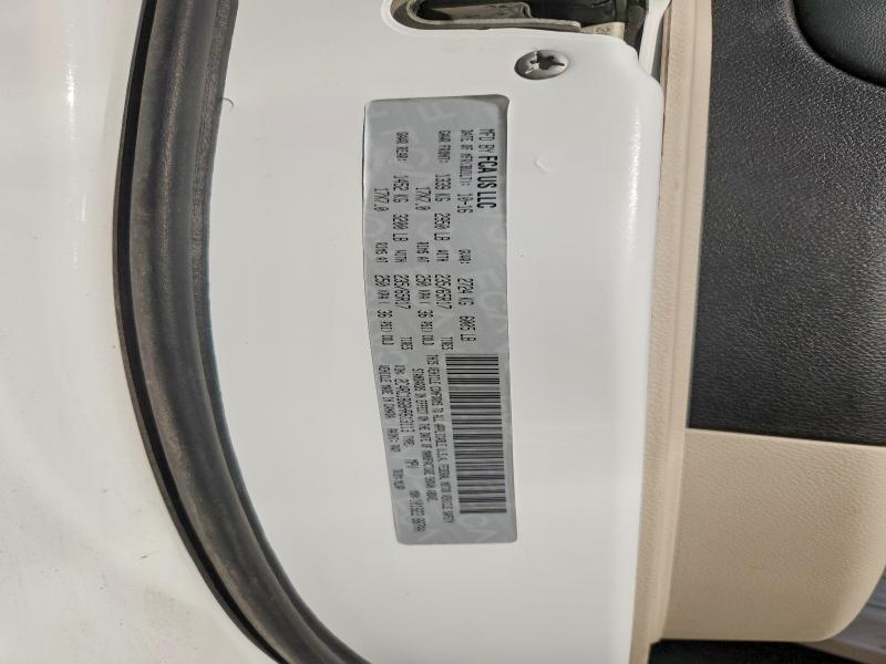 50892366 :رقم المزاد ، 2C4RC1BG8HR613113 vin ، 2017 Chrysler Pacifica مزاد بيع