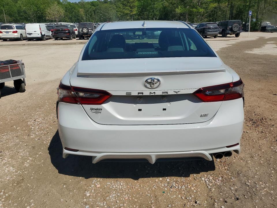 50130376 :رقم المزاد ، 4T1S11AK3NU045327 vin ، 2022 Toyota Camry مزاد بيع