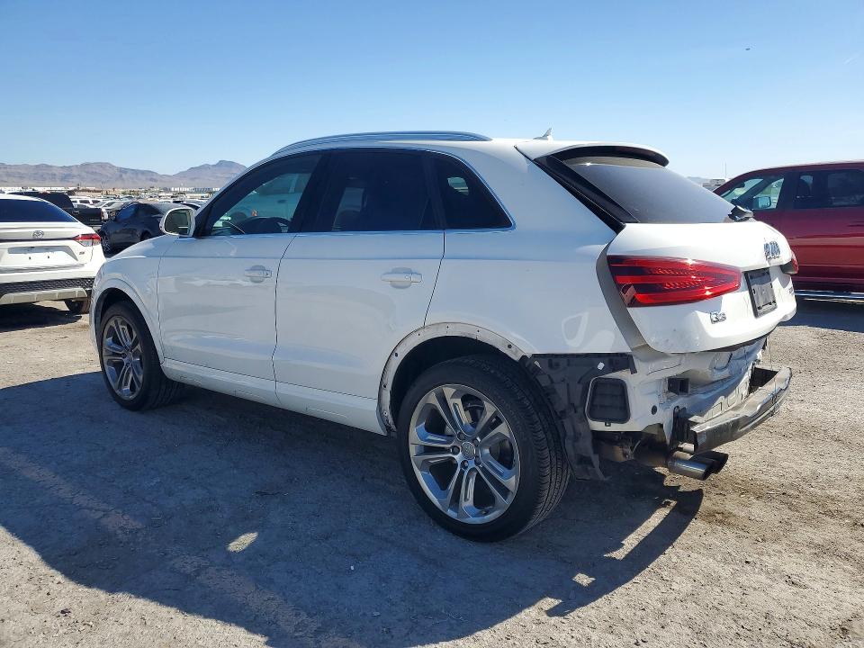 2015 Audi Q3 მანქანა იყიდება აუქციონზე, vin: WA1GFCFS7FR011809, აუქციონის ნომერი: 48966956
