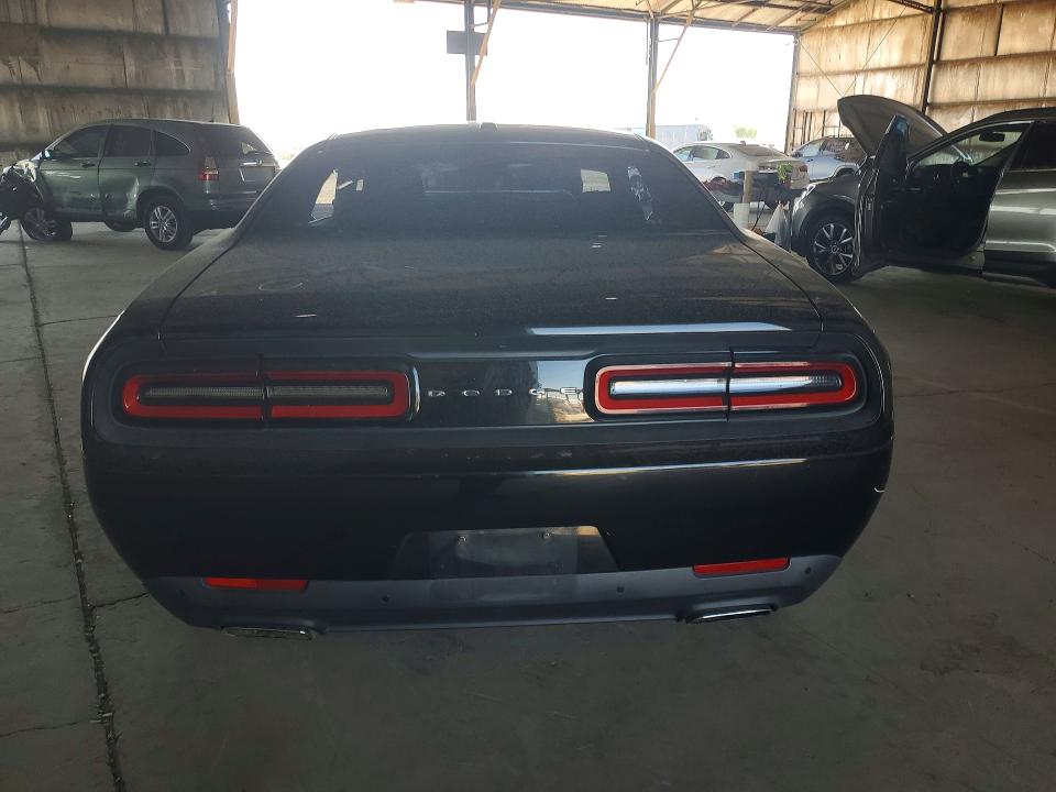 48000616 :رقم المزاد ، 2C3CDZAG1FH706372 vin ، 2015 Dodge Challenger مزاد بيع