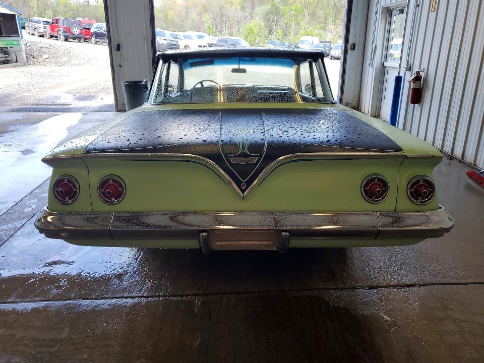 51161836 :رقم المزاد ، 115118125939 vin ، 1961 Chevrolet Uk مزاد بيع