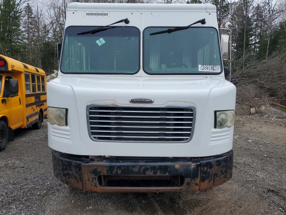 Продажа на аукционе авто 2010 Freightliner Chassis, vin: 4UZAAPDUXACAS5512, номер лота: 49288746