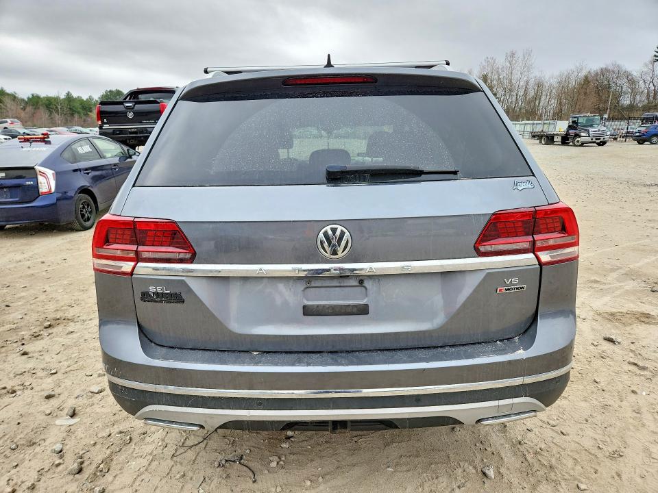 49567866 :رقم المزاد ، 1V2MR2CA0KC609838 vin ، 2019 Volkswagen Atlas مزاد بيع