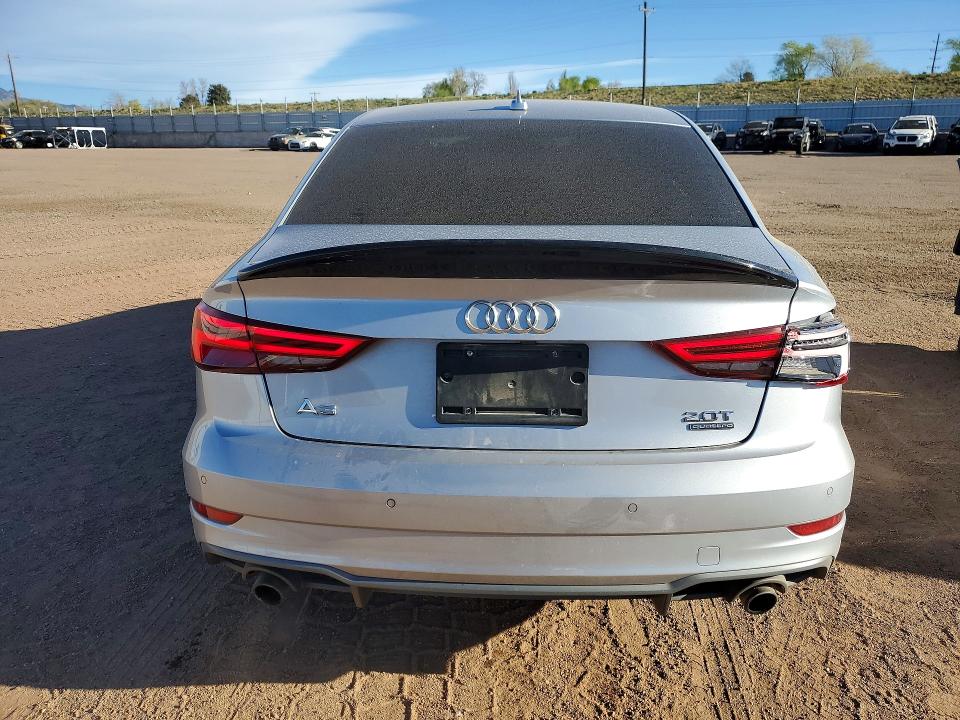 48898856 :رقم المزاد ، WAUJ8GFF1J1034376 vin ، 2018 Audi A3 مزاد بيع