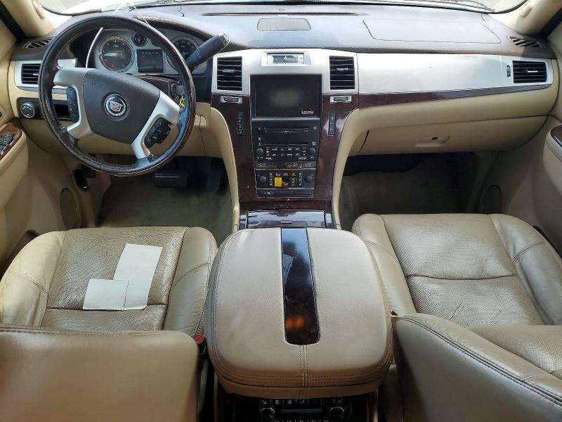 Продаж на аукціоні авто 2010 Cadillac Escalade, vin: 1GYUKBEF5AR279182, номер лоту: 51685716