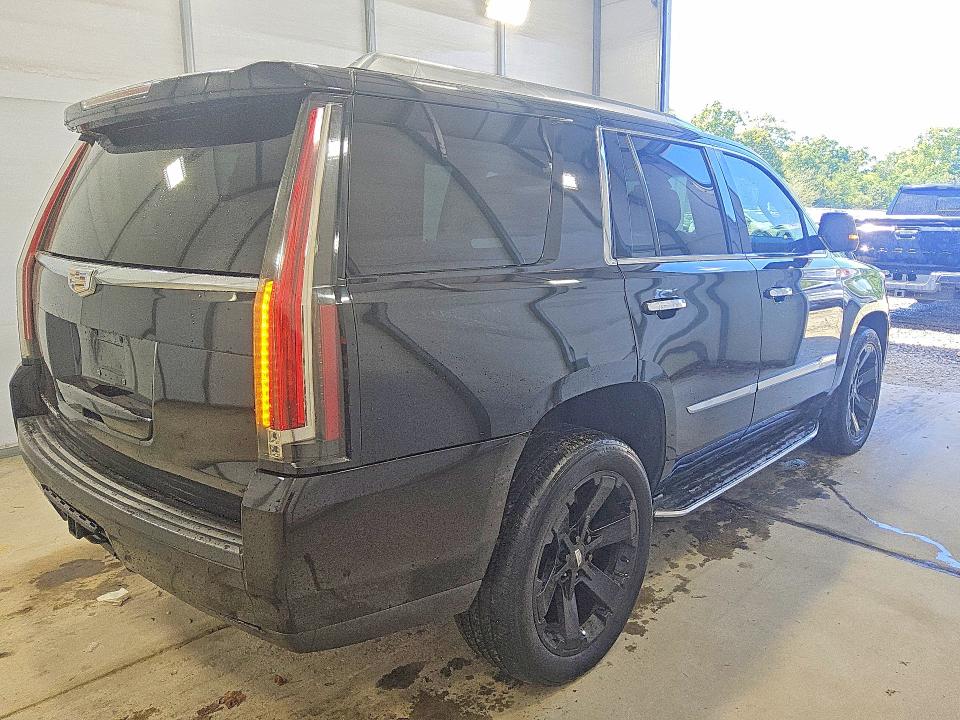 Продажа на аукционе авто 2020 Cadillac Escalade, vin: 1GYS3AKJ2LR114474, номер лота: 49586706