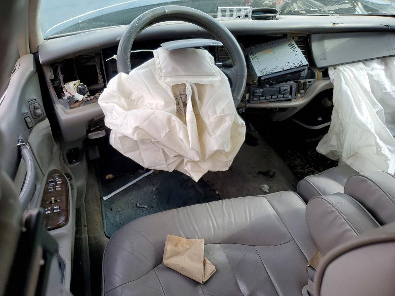 49658266 :رقم المزاد ، 1LNLM81W5VY742868 vin ، 1997 Lincoln Town Car مزاد بيع